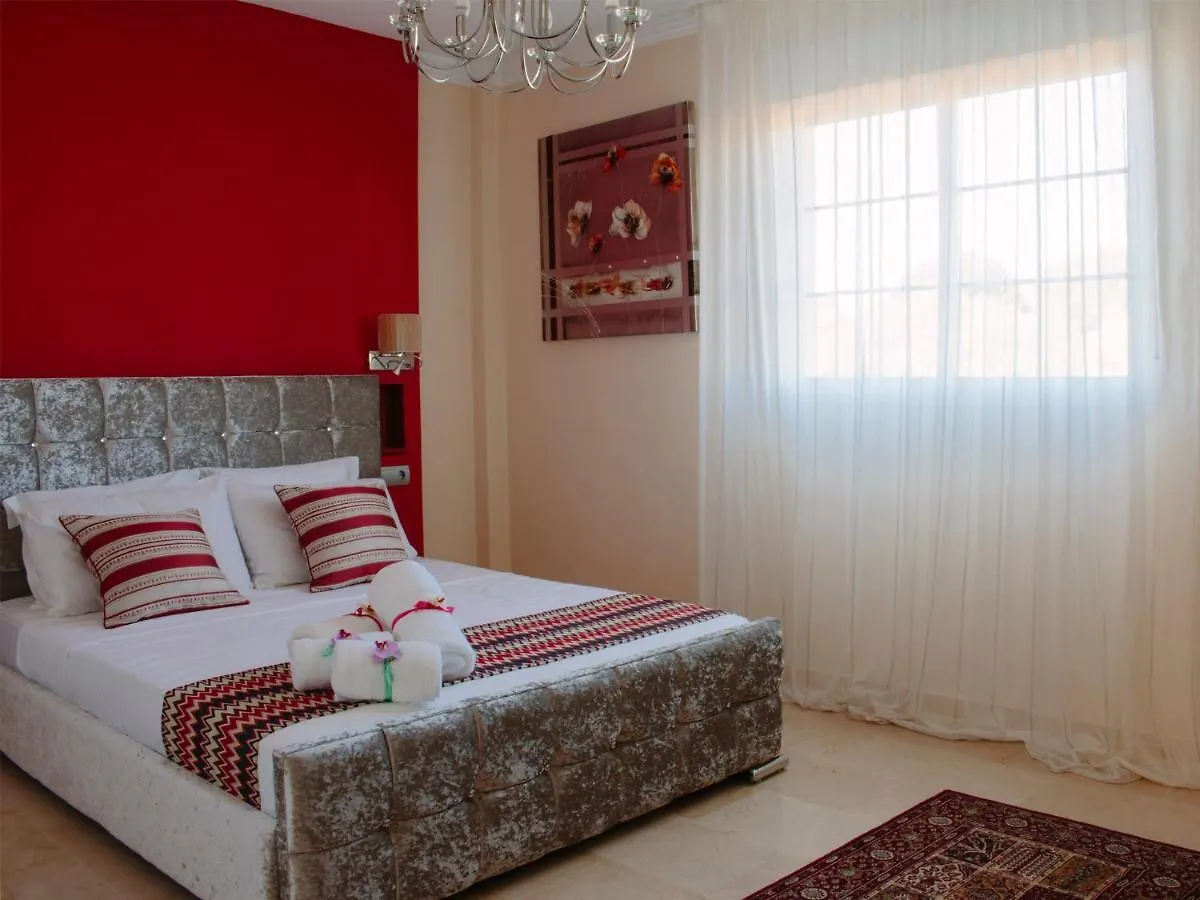 Elviria Beach Luxury Apartment Marbella